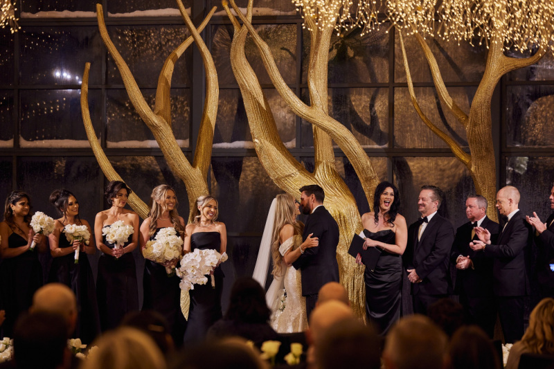 6EDAD143-A4B6-4BCF-A8CF-4B0F85C0DEB4