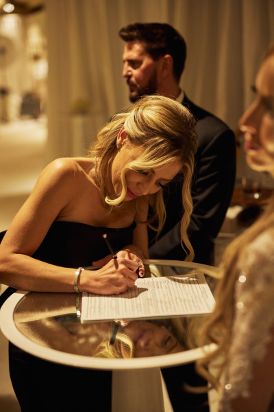 84D96C20-7C1E-4550-9AAE-6C060B54B13A