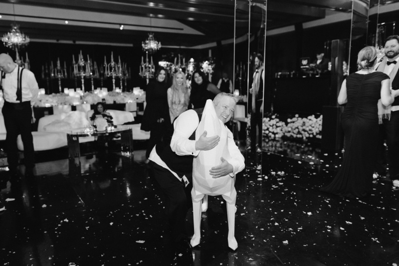 87699C31-27A5-4460-A2AF-DC0B586992D9