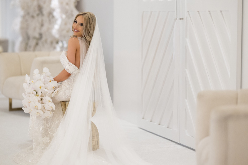 B19146EC-3FA5-44DE-97FD-C244ACA9B573