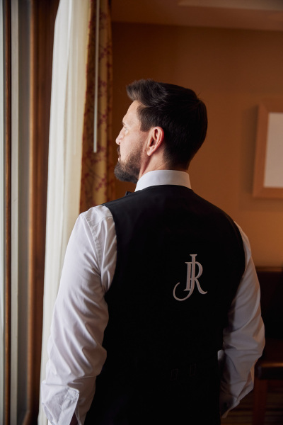 D12E7E5A-5832-444A-8A6A-9AEFE6266D8E