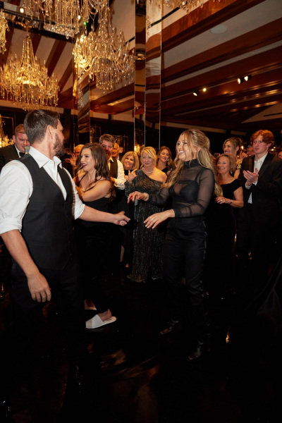 FBB8709A-BFF1-46D2-B7FF-F0809EBA7230